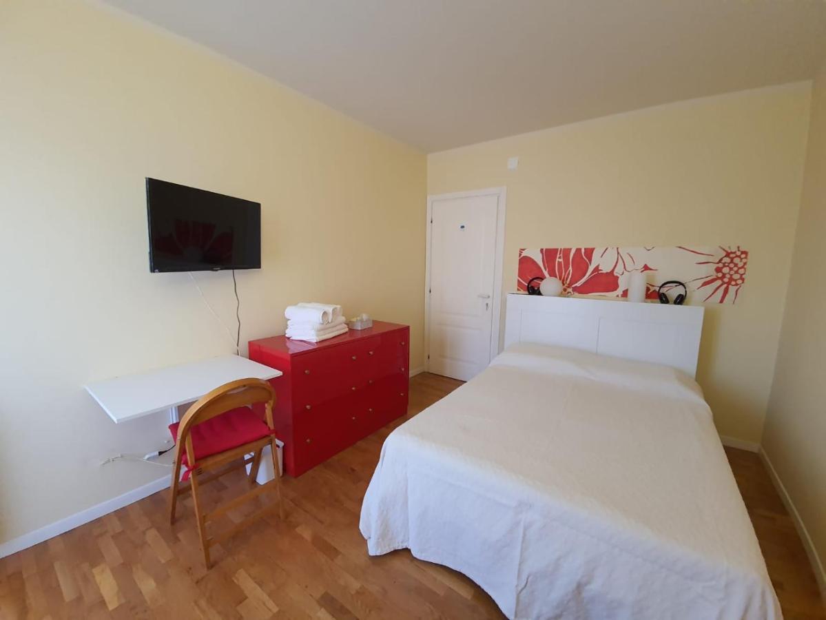 B&B Metro' Perugia Bagian luar foto