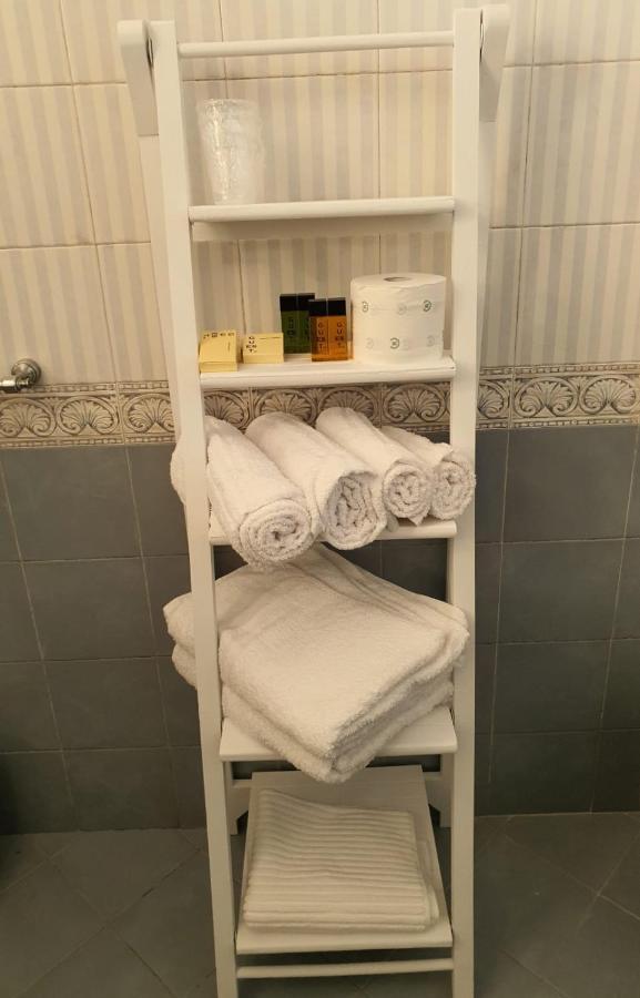 B&B Metro' Perugia Bagian luar foto