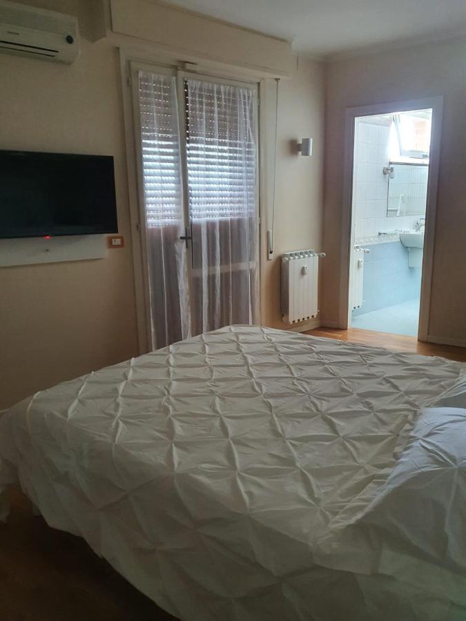 B&B Metro' Perugia Bagian luar foto